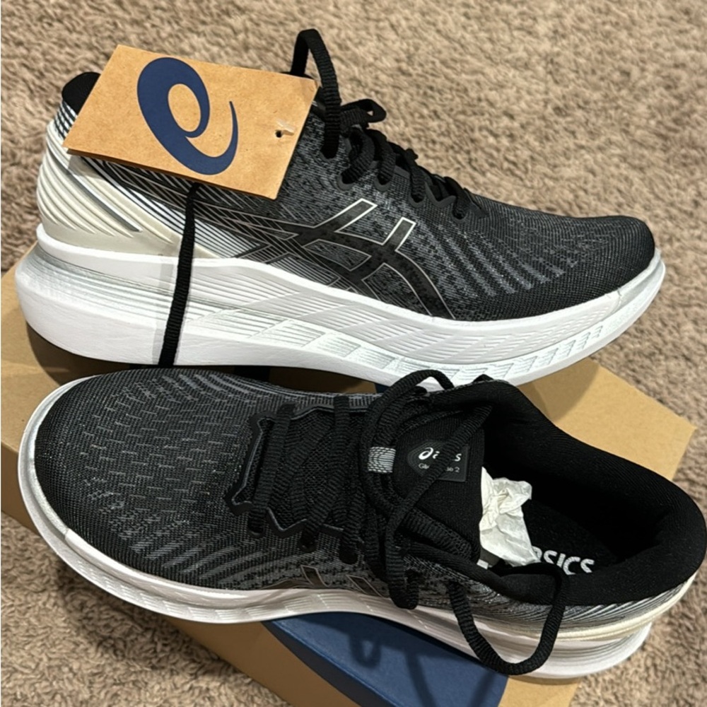 ASICS GlideRide 2 Men’s Size 8.5 or 10 Wmn